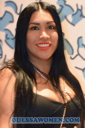 221251 - Medalith Age: 38 - Peru