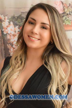 221333 - Angie Age: 36 - Peru