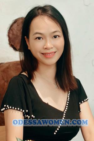 221575 - Amanda Age: 43 - China