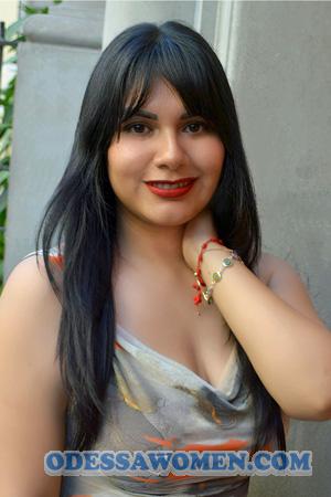 222870 - Simone Age: 32 - Peru