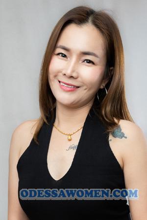 223058 - Rachanee Age: 43 - Thailand