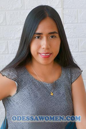 223128 - Almendra Age: 30 - Peru