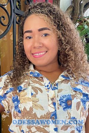 223204 - Karina Age: 26 - Colombia