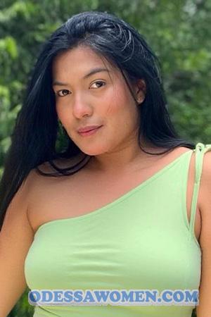 223220 - Paula Age: 21 - Colombia