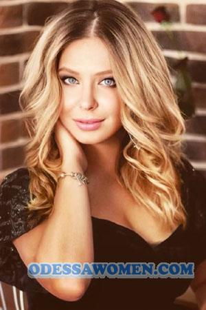 223240 - Nikolina Age: 38 - Ukraine