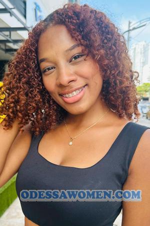 224152 - Saray Age: 20 - Colombia