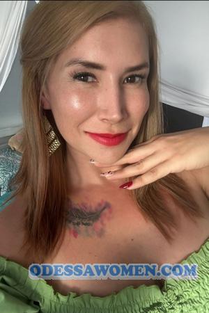 225110 - Catalina Age: 41 - Costa Rica