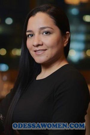 225204 - Yamile Age: 36 - Colombia