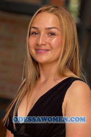 226167 - Lina Age: 31 - Colombia