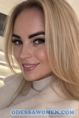 226482 - Olena Age: 42 - Ukraine