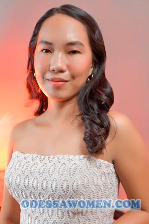 226640 - Nicole Age: 23 - Philippines
