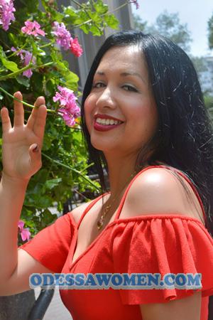 226821 - Edith Age: 41 - Peru