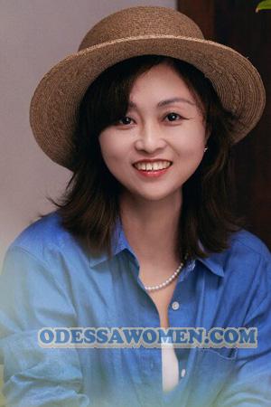 229533 - Lily Age: 49 - China